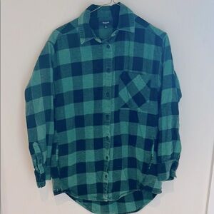 Green and Black Plaid Women’s Shirt
